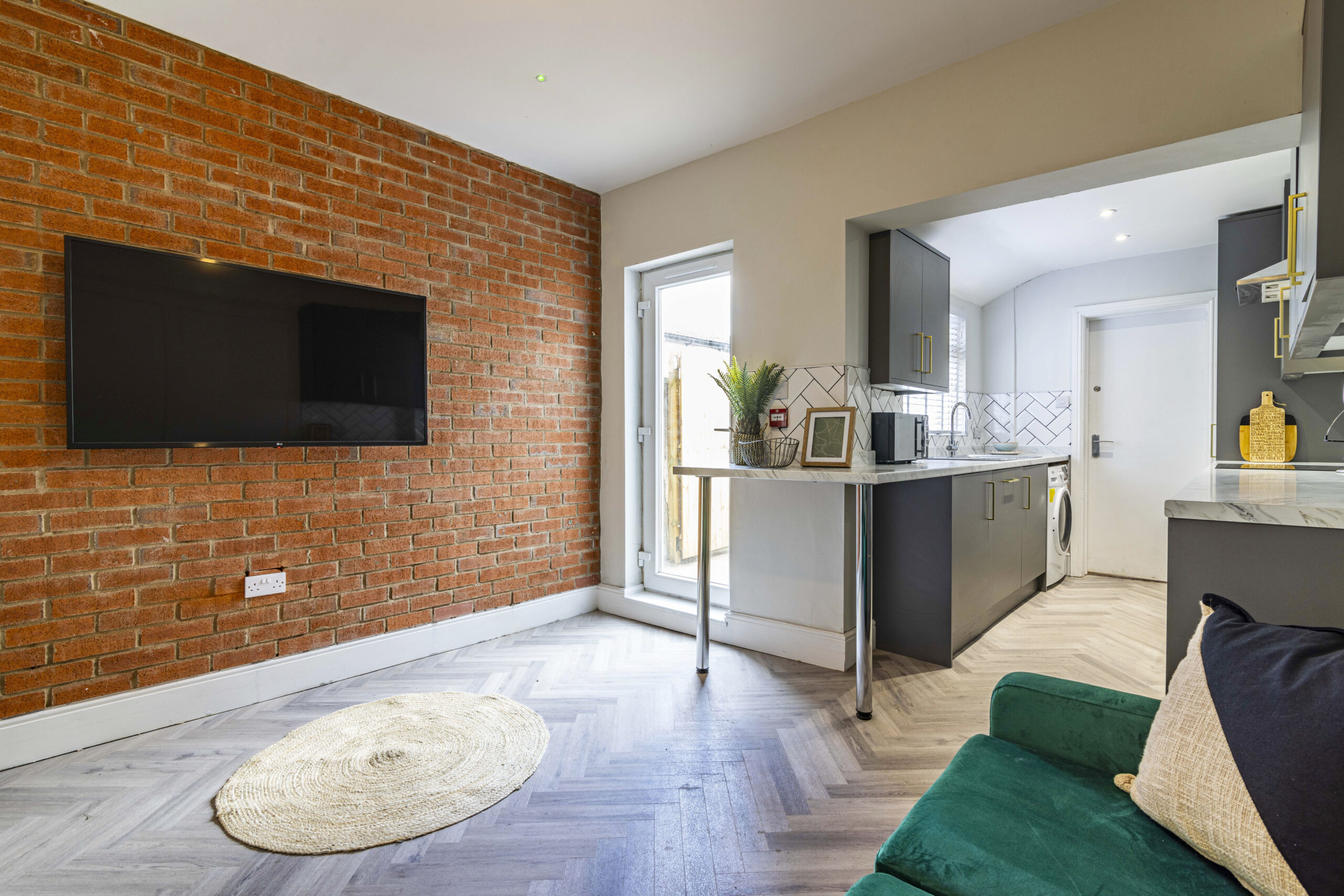 Student property: Luxury 2-Bed Apt City Centre in Sheffield